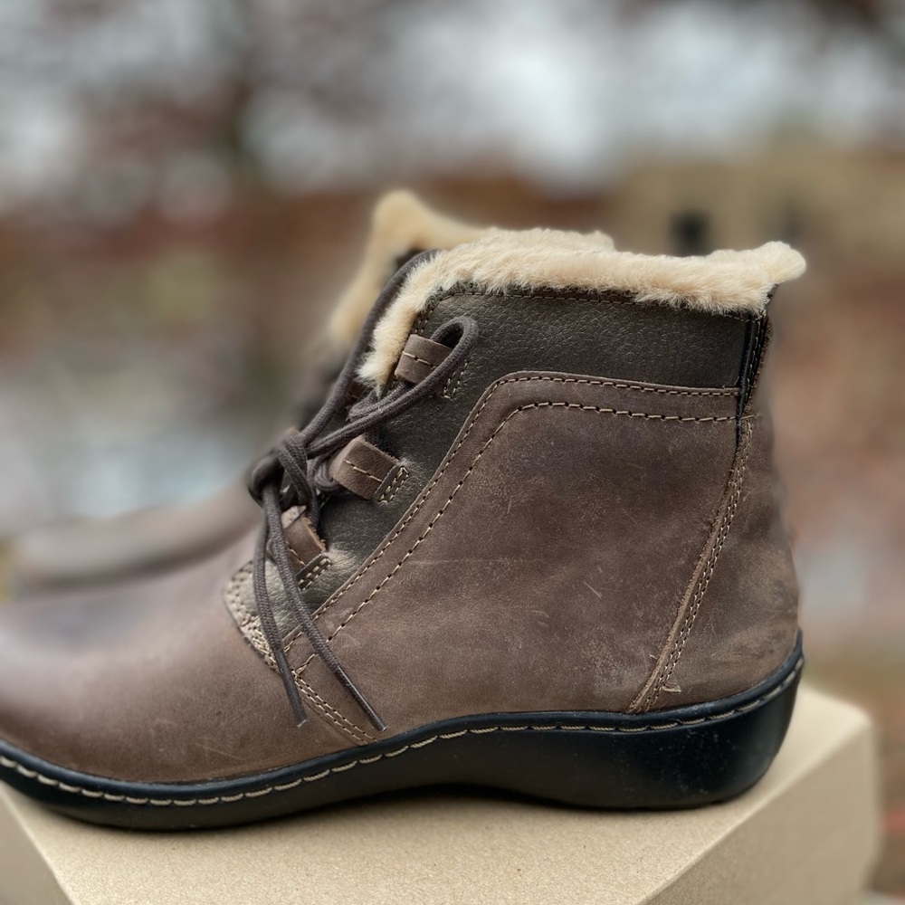Clarks Cora Chai Dark Brown Ankle Boots with Soft Cream Trim